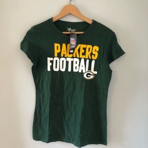 NWTs womens Packer tee